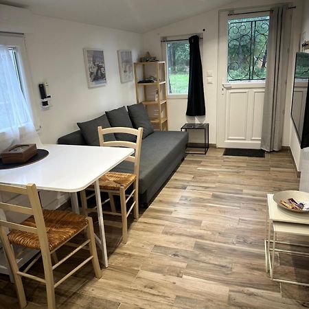 La Maisonnette De Chantecoucou Ле-Канне-де-Мор Экстерьер фото